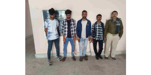 अवैध शराब की खेप जब्त, 4 गिरफ्तार