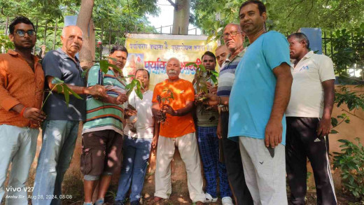 राष्ट्रीय चिन्तन दिवस पर पर्यावरण भारती द्वारा लगाए गए 21 पौधे