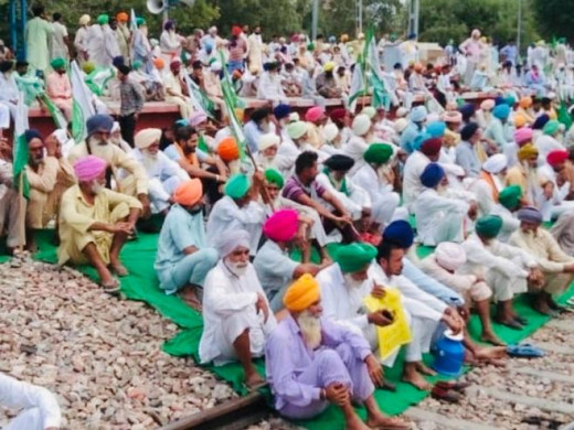 किसानों ने MSP गारंटी को लेकर किया पंजाब बंद, सैकड़ों ट्रेन हुई रद्द