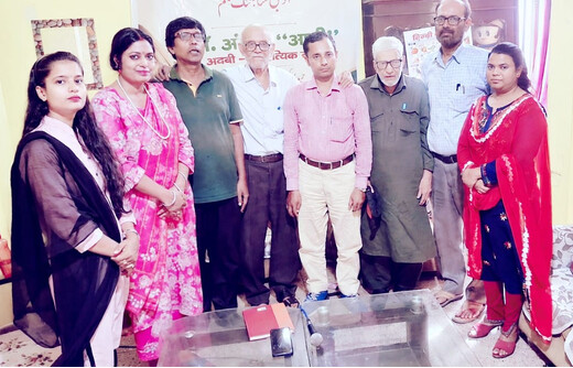 अदबी साहित्यिक संगम के मुशायरे में गूंजीं गजलें और कविताएं, रचनाकारों ने छोड़ी अमिट छाप