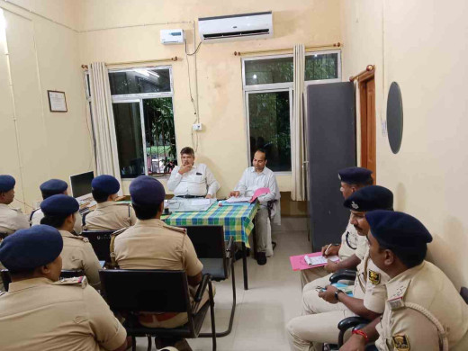 जिला विधिक सेवा प्राधिकार द्वारा आगामी लोक अदालत की तैयारियों पर बैठक