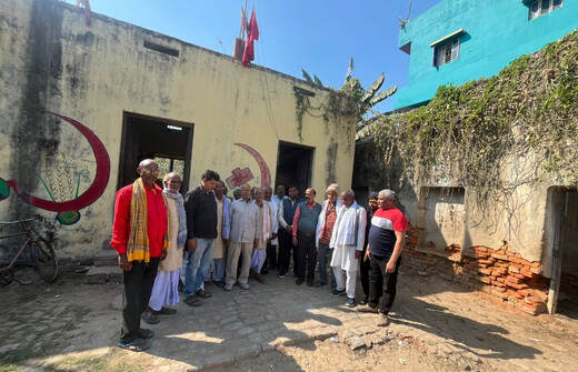 भाकपा के वरिष्ठ नेता प्रमोद शर्मा के निधन पर लखीसराय में शोक सभा, दो मिनट का मौन