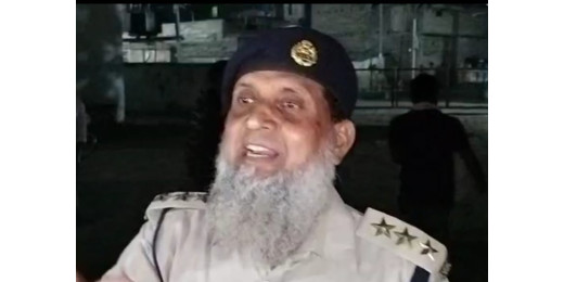 मोतिहारी में उत्पाद पुलिस ने भारी मात्रा में कच्चा स्प्रिट किया जब्त,चार गिरफ्तार
