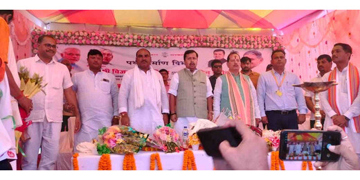 लखीसराय में विकास का नया अध्याय, 70 करोड़ की सड़क परियोजनाओं का शिलान्यास