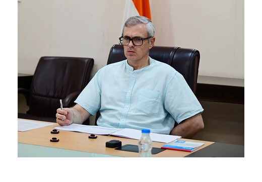 जम्मू बस हादसा : सीएम उमर अब्दुल्ला ने प्रशासन को हरसंभव मदद के दिए निर्देश 