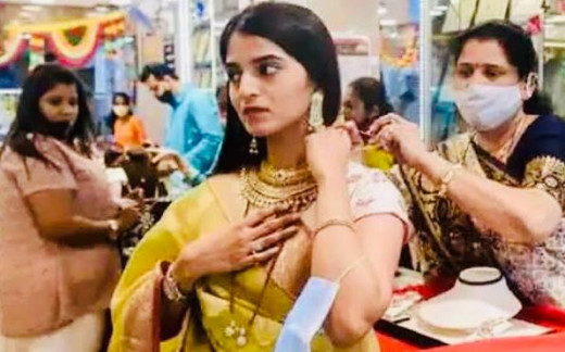 बजट से पहले सोने की कीमतों में तूफानी तेजी, यहां तक पहुंचा 10 ग्राम का भाव