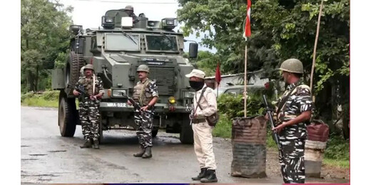 मणिपुर : सुरक्षा बलों ने पांच उग्रवादियों को किया गिरफ्तार, हथियार और रेडियो सेट बरामद