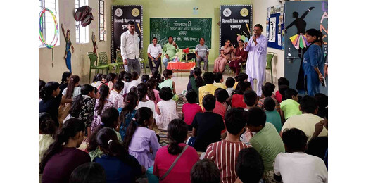मुजफ्फरपुर में आयोजित छात्र संवाद में राष्ट्र निर्माण और नैतिक शिक्षा पर बल