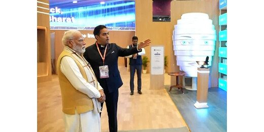 जियो के AI मॉडलों पर प्रधानमंत्री की नजर, आकाश अंबानी ने दी इकोसिस्टम की जानकारी