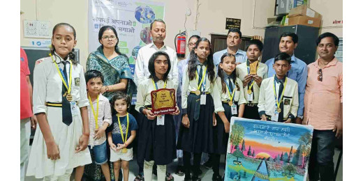 मां भारती पब्लिक स्कूल के बच्चों ने पेंटिंग प्रतियोगिता में लहराया परचम