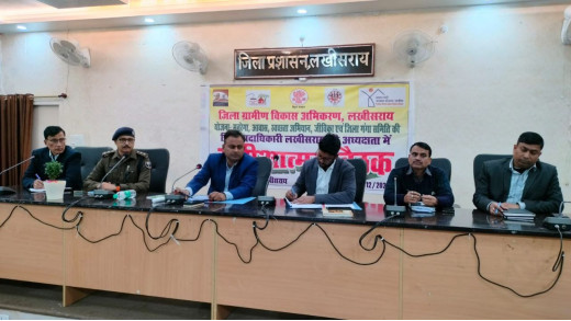यातायात व्यवस्था सुदृढ़ करने हेतु बैठक आहूत, उपायों पर चर्चा 