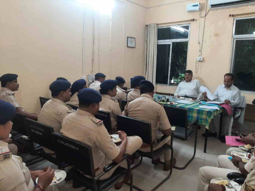 लोक अदालत की सफलता को लेकर बैठक संपन्न