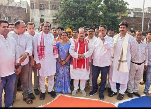 सेवा सेतु अभियान के जरिए जनता के द्वार पहुँचा प्रशासन, कृषि मंत्री ने लखीसराय में शिविरों का लिया जायजा