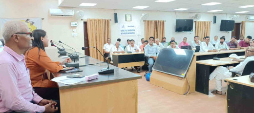 प्राइवेट स्कूलों में आधार कार्ड निर्माण के लिए लगाए जाएंगे कैंप