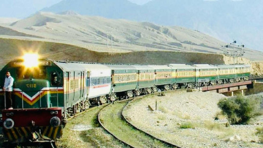 बीएलए ने किया पाकिस्तानी ट्रेन हाईजेक, जानिए क्या है चीन कनेक्शन और बलूचियों का गुस्सा