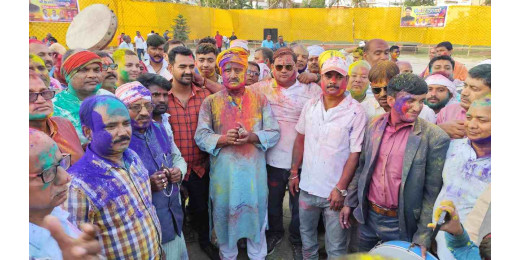 होली पर्व आपसी भाईचारे का प्रतीक, पूर्व मंत्री अजीत कुमार ने दी शुभकामनाएं
