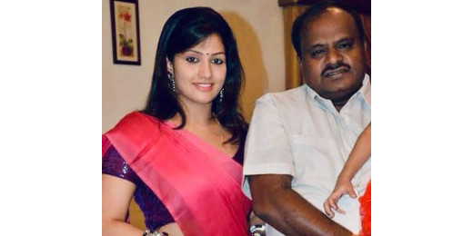 बिजनेसमैन से तोड़ा रिश्ता, मुख्यमंत्री को बनाया हमसफर, करोड़ों की मालकिन बनीं एक्ट्रेस