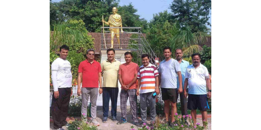 लंगट सिंह महाविद्यालय में बुनियादी ढांचे के कार्यों का प्राचार्य ने किया निरीक्षण