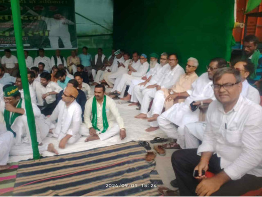 राजद कार्यकर्ताओं ने दिया एकदिवसीय धरना