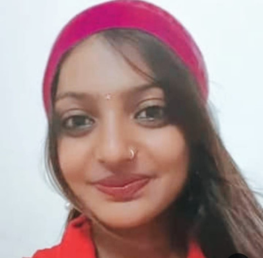 एक्ट्रेस बनने से पहले मोनालिसा का दिखा फिल्मी अंदाज, बोलीं- चेहरा क्या देखते हो दिल में उतर कर देखो ना...