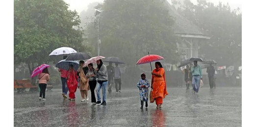 देशभर में रफ्तार पकड़ता मानसून, केरल से दिल्ली तक झमाझम बारिश से जनजीवन प्रभावित