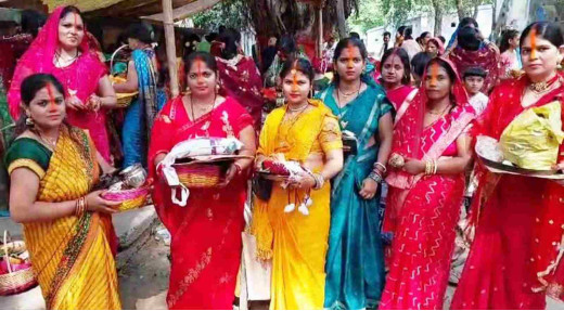 वट सावित्री व्रत को लेकर सुहागिनों ने की पूजा 