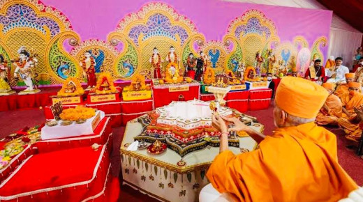 साढ़े 14 एकड़ में फैला अफ्रीका में सबसे बड़े हिंदू मंदिर का उद्घाटन