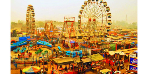 सोनपुर मेला में नुक्कड़ नाटक मैं मूर्ख नहीं हूँ का प्रभावशाली मंचन