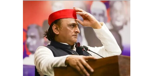 शंकराचार्य एफआईआर पर बवाल, अखिलेश बोले—सरकार कर रही राजनीतिक दुर्भावना से कार्यवाई 