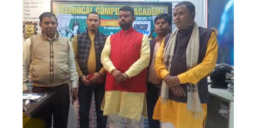 चंपारण एकेडमी में विद्यार्थियों व समाजसेवियों ने मनाया सरस्वती पूजा