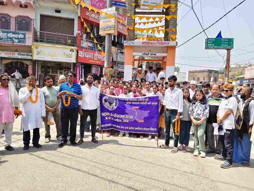 पटना से चंपारण पदयात्रा का मोतीपुर में भव्य स्वागत, युवाओं को गांधी विचारों से जोड़ा गया