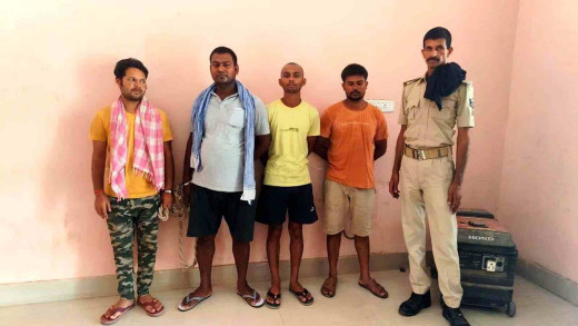 अवैध विदेशी शराब की खेप संग धंधेबाज गिरफ्तार  