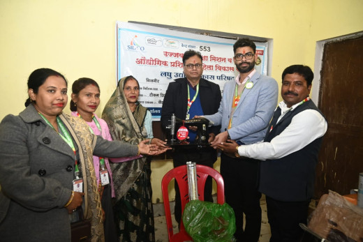 लघु उद्योग विकास परिषद ने ग्रामीणों को आत्मनिर्भर बनने का दिया अवसर