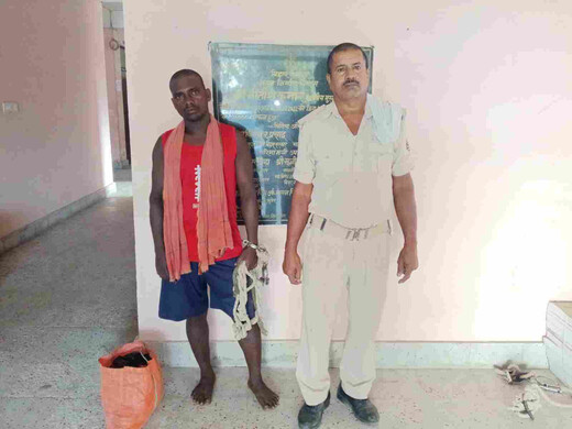 मद्य निषेध की कार्यवाई में अवैध चुलाई शराब के साथ एक गिरफ्तार