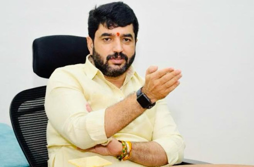 औरंगजेब की कब्र का नामोनिशान मिटा दो : केंद्रीय मंत्री मुरलीधर मोहोल 