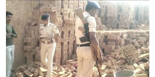 चिमनी दीवार गिरने से हुआ हादसा, एक की मौत, एक घायल