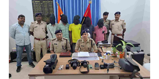 साहेबगंज थाना क्षेत्र में हुई लूट का पुलिस ने किया पर्दाफाश