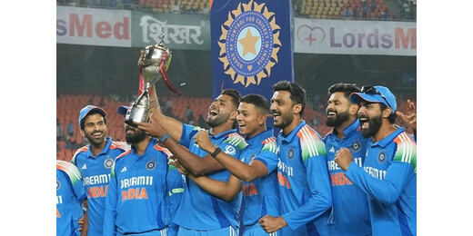 बीसीसीआई ने ड्रीम11 से तोड़ा नाता, एशिया कप से पहले नए टाइटल स्पॉन्सर की तलाश