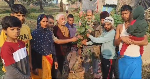 राष्ट्रीय स्वयंसेवक संघ द्वारा विश्व एड्स दिवस पर वृक्षारोपण अभियान