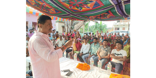 मड़वन में जनसंवाद कार्यक्रम, ग्रामीणों ने रखी अपनी समस्याएं