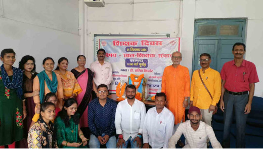 समाज में समस्याओं का समाधान संवाद में निहित है : डॉ. ललित किशोर