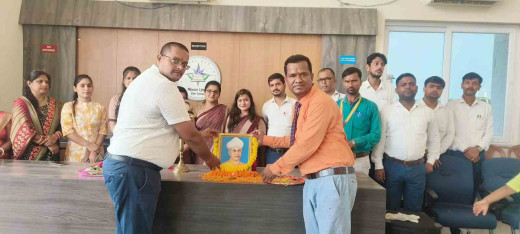 माउंट लिट्रा जी स्कूल में धूमधाम से शिक्षक दिवस का आयोजन