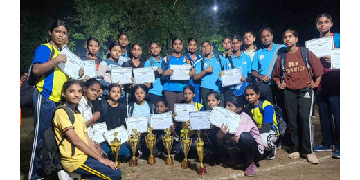 वॉलीबॉल में लखीसराय की बेटियों ने मारी बाजी, खो-खो टीम भी सेमीफाइनल में पहुंची