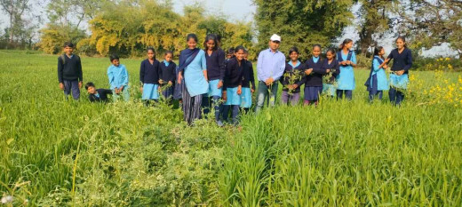 शासकीय माध्यमिक शाला नारायणपुरा के विधार्थियों ने किया शैक्षणिक भ्रमण