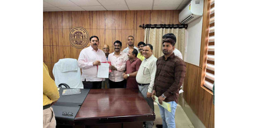 शिक्षक दिवस पर बिहार विश्वविद्यालय अतिथि प्राध्यापक संघ ने कुलपति को किया सम्मानित
