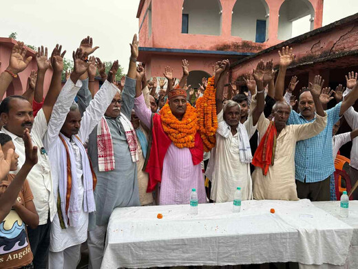 कांटी-मड़वन के गरीब बस्तियों की उपेक्षा पर भड़के पूर्व मंत्री, कहा- गरीबों को उनका हक दिलाकर रहूंगा