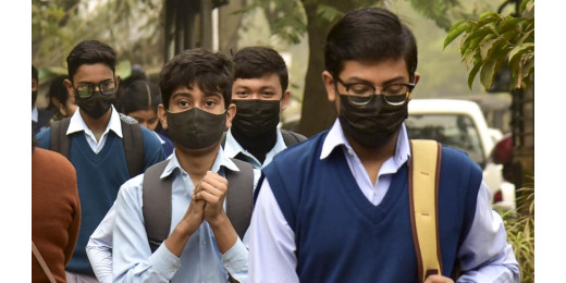 देश के कई राज्यों में स्कूलों ने बढ़ाई फीस, 15% तक बढ़ाई फीस
