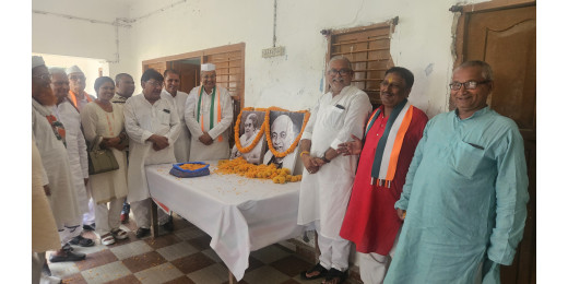 कांग्रेस ने जयंती पर सरदार पटेल व इंदिरा गांधी को किया नमन