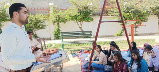 नुक्कड़ सभा के माध्यम से महाजुटान रैली में भाग लेने का आह्वान