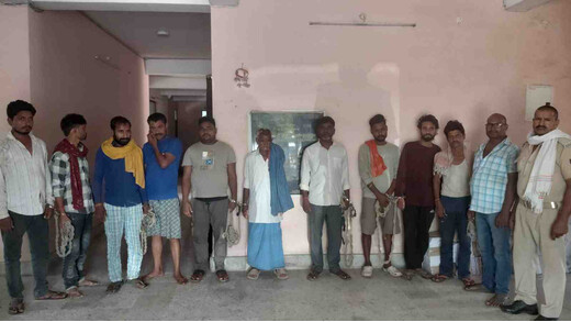 मद्य निषेध विभाग की बड़ी कार्यवाई, अवैध शराब के साथ 14 लोग गिरफ्तार 